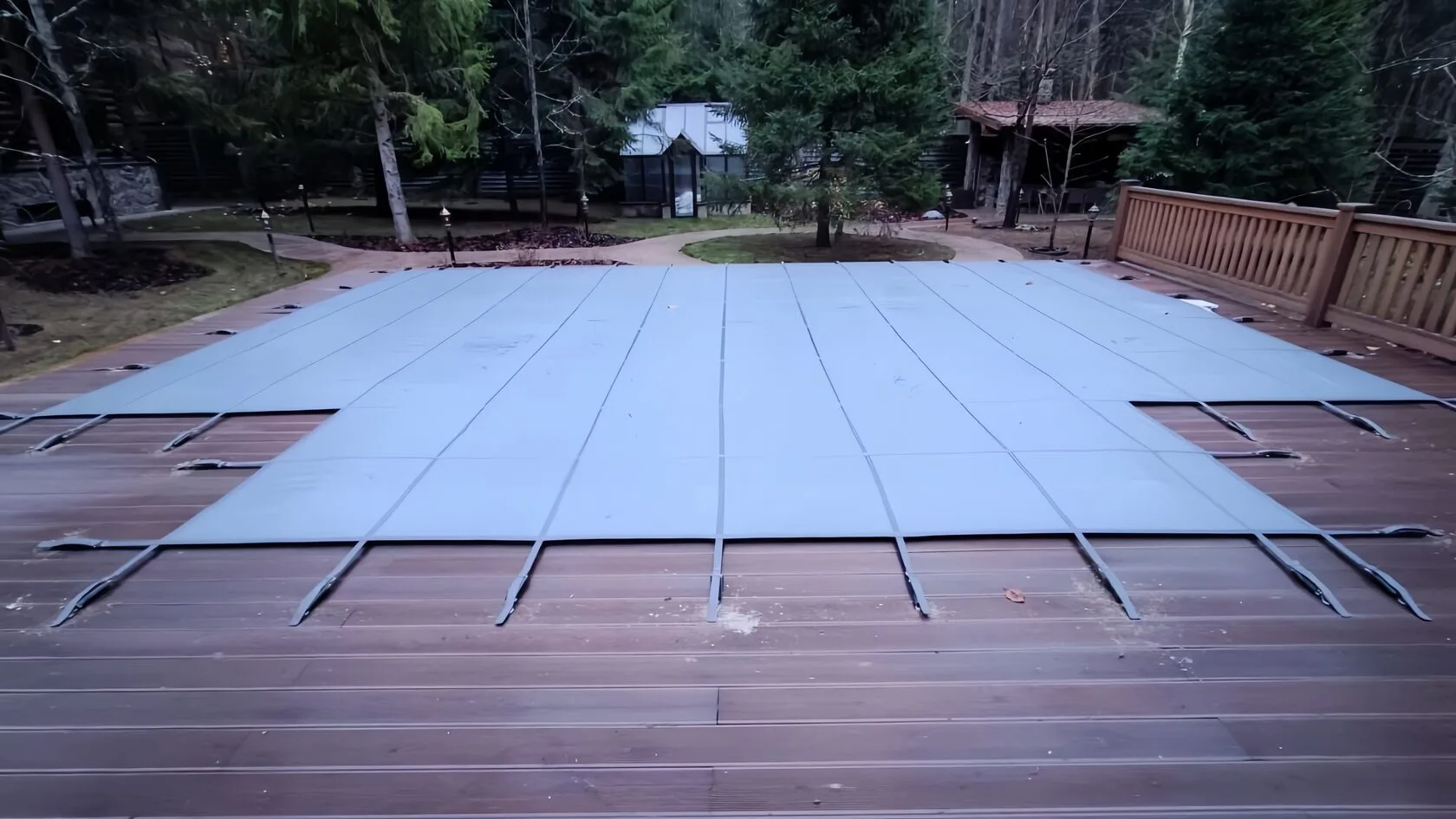 Покрывало для бассейна Laguna Cover Mesh в Энгельсе