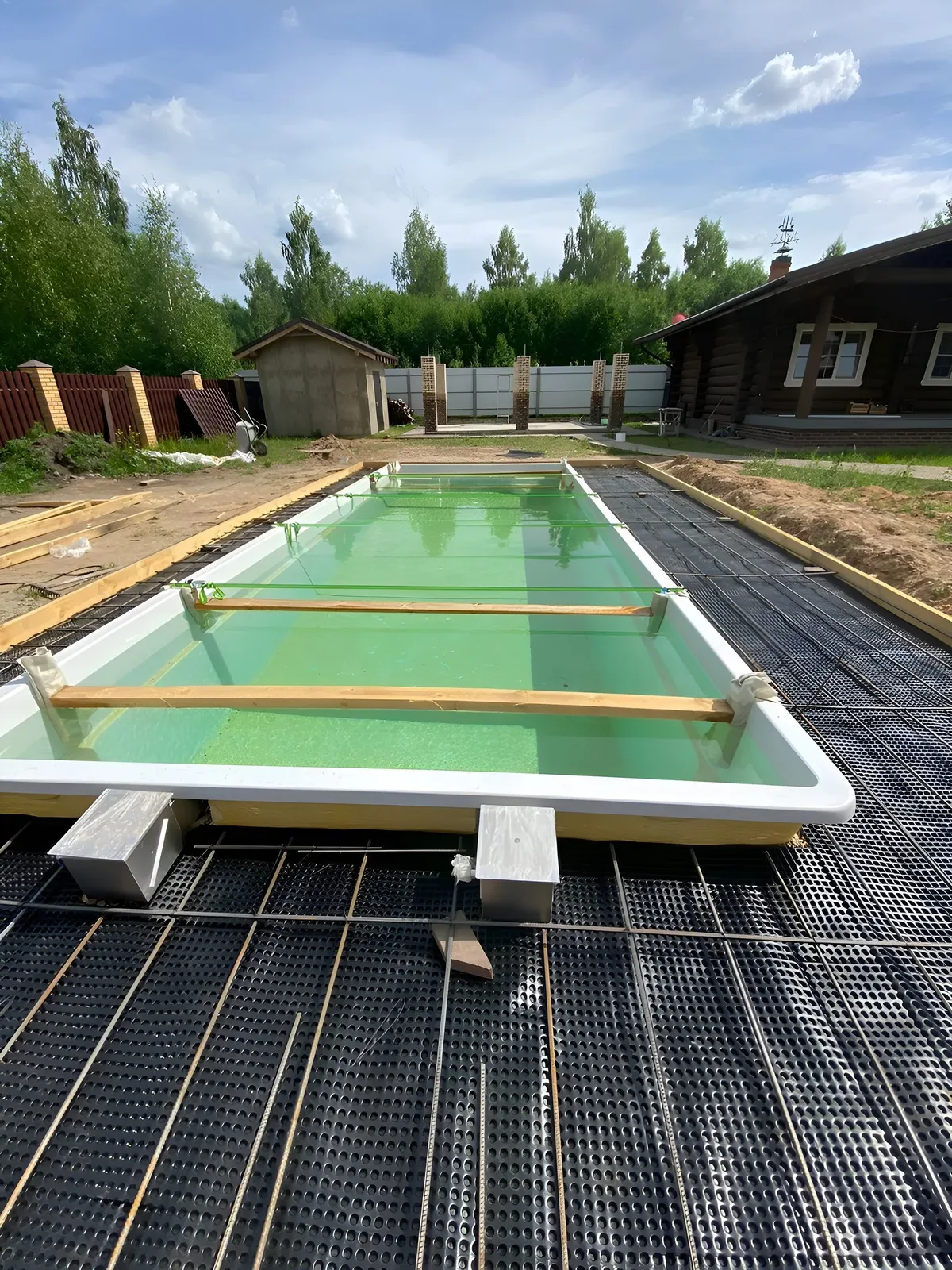 Laguna 9 — вечернее освещение в Энгельсе