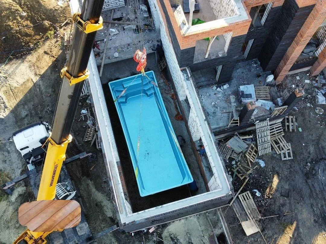 Laguna 9 — зона отдыха у бассейна в Энгельсе